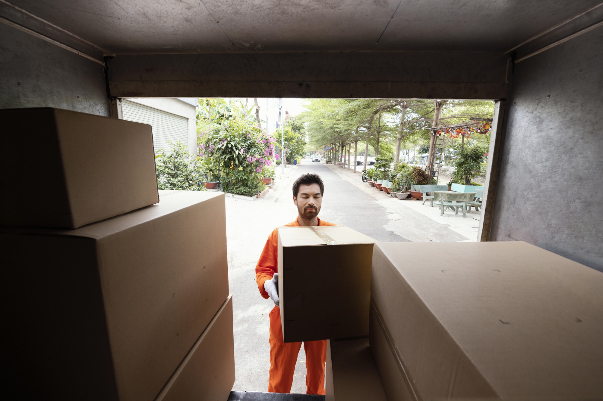 How Do Moving Pods Work